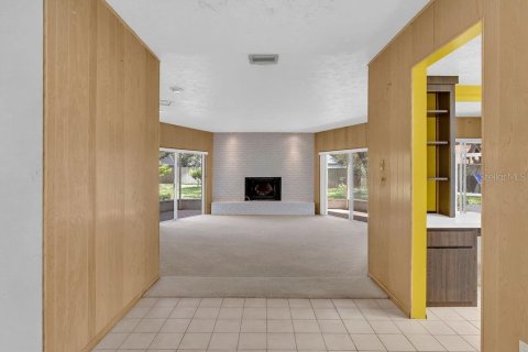 Casa en venta en Brandon, Florida, 4 dormitorios, 232.81 m2 № 1907915 - foto 6