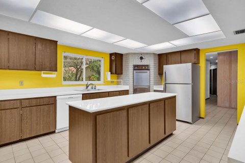 Casa en venta en Brandon, Florida, 4 dormitorios, 232.81 m2 № 1907915 - foto 8