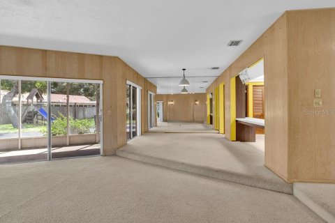 Casa en venta en Brandon, Florida, 4 dormitorios, 232.81 m2 № 1907915 - foto 13
