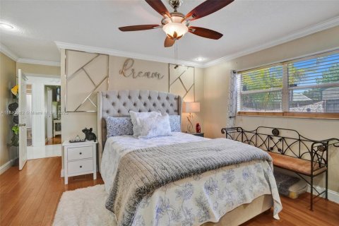 House in Coral Springs, Florida 4 bedrooms, 179.77 sq.m. № 1779410 - photo 23