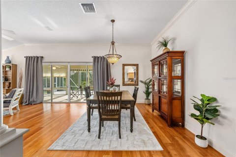 Casa en venta en The Villages, Florida, 3 dormitorios, 185.99 m2 № 1903545 - foto 14