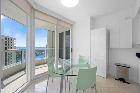 Apartment in Aventura, Florida 2 bedrooms, 173.26 sq.m. № 2063061 - photo 12