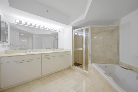 Apartment in Aventura, Florida 2 bedrooms, 173.26 sq.m. № 2063061 - photo 18