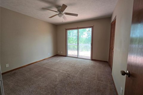 House in Ocklawaha, Florida 3 bedrooms, 304.07 sq.m. № 1883277 - photo 20