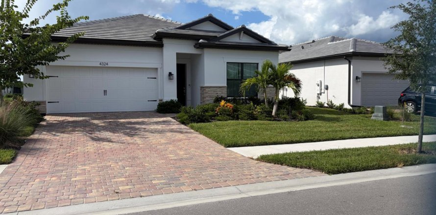 Villa ou maison à Ave Maria, Floride 3 chambres, 154.4 m2 № 2407649