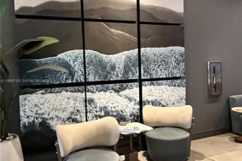 Condominio en venta en Miami, Florida, 35.77 m2 № 2058513 - foto 3