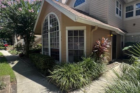 Copropriété à louer à Altamonte Springs, Floride: 2 chambres, 91.42 m2 № 1869153 - photo 1