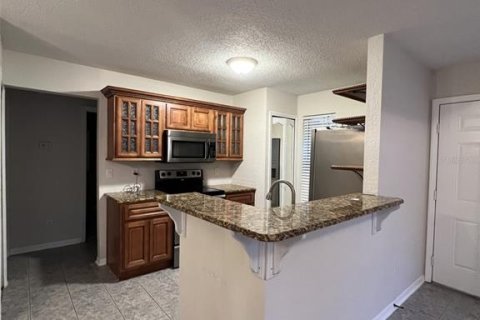 Copropriété à louer à Altamonte Springs, Floride: 2 chambres, 91.42 m2 № 1869153 - photo 4