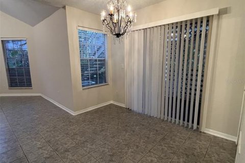 Copropriété à louer à Altamonte Springs, Floride: 2 chambres, 91.42 m2 № 1869153 - photo 6