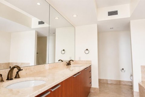 Copropriété à vendre à Holly Hill, Floride: 2 chambres, 155.15 m2 № 2283737 - photo 11
