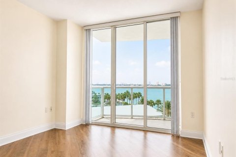 Copropriété à vendre à Holly Hill, Floride: 2 chambres, 155.15 m2 № 2283737 - photo 13