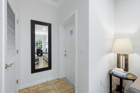 Copropriété à vendre à Sarasota, Floride: 1 chambre, 48.68 m2 № 2308925 - photo 9