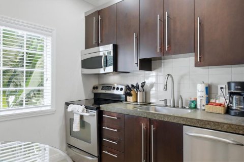 Copropriété à vendre à Sarasota, Floride: 1 chambre, 48.68 m2 № 2308925 - photo 21
