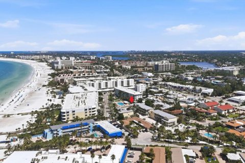Copropriété à vendre à Sarasota, Floride: 1 chambre, 48.68 m2 № 2308925 - photo 2