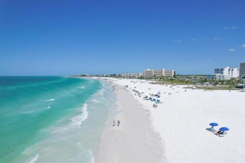 Copropriété à vendre à Sarasota, Floride: 1 chambre, 48.68 m2 № 2308925 - photo 5