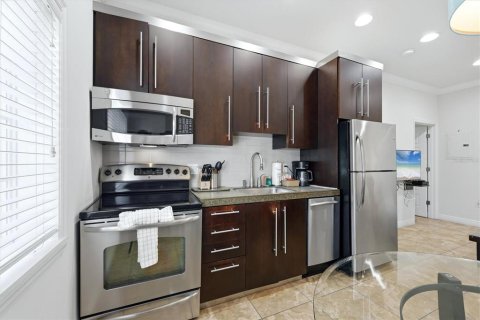 Copropriété à vendre à Sarasota, Floride: 1 chambre, 48.68 m2 № 2308925 - photo 22