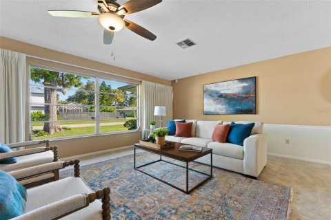 Casa en venta en Port Charlotte, Florida, 4 dormitorios, 288.65 m2 № 2432725 - foto 6