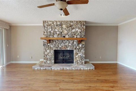Casa en venta en Eustis, Florida, 4 dormitorios, 352.94 m2 № 2230101 - foto 9