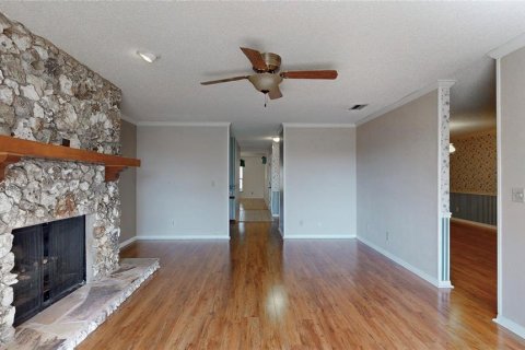 Casa en venta en Eustis, Florida, 4 dormitorios, 352.94 m2 № 2230101 - foto 10
