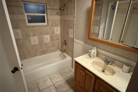 Villa ou maison à louer à Orlando, Floride: 2 chambres, 99.41 m2 № 2317488 - photo 7