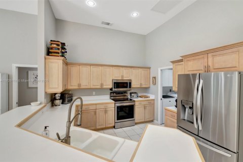Casa en venta en Palm City, Florida, 3 dormitorios, 206.34 m2 № 1796487 - foto 14