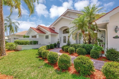 Casa en venta en Palm City, Florida, 3 dormitorios, 206.34 m2 № 1796487 - foto 2