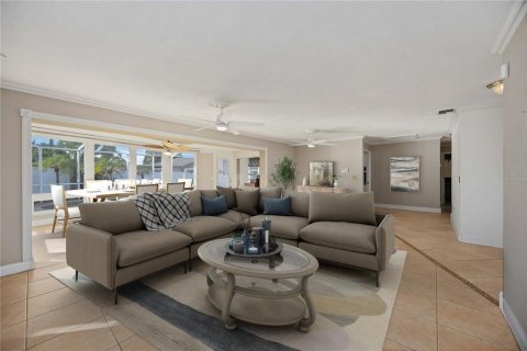 Villa ou maison à vendre à Seminole, Floride: 2 chambres, 133.78 m2 № 1902939 - photo 10