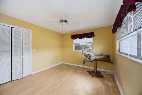 House in Seminole, Florida 2 bedrooms, 133.78 sq.m. № 1902939 - photo 29