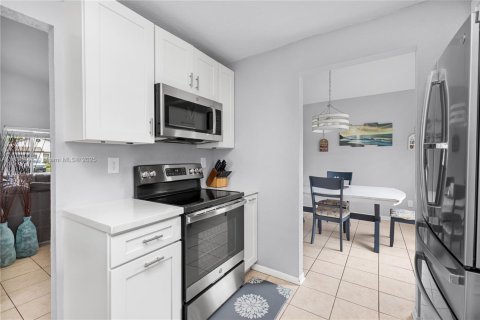 Villa ou maison à vendre à Cooper City, Floride: 3 chambres, 162.86 m2 № 1949718 - photo 8