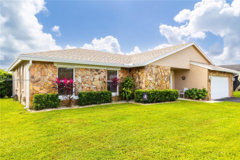 Villa ou maison à vendre à Cooper City, Floride: 3 chambres, 162.86 m2 № 1949718 - photo 25