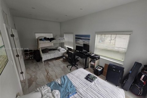 Casa en alquiler en Hollywood, Florida, 1 dormitorio, 74.32 m2 № 2033421 - foto 20