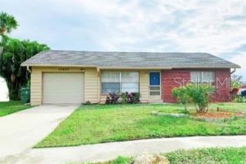 Villa ou maison à vendre à Port Charlotte, Floride: 2 chambres, 85.28 m2 № 1813014 - photo 1
