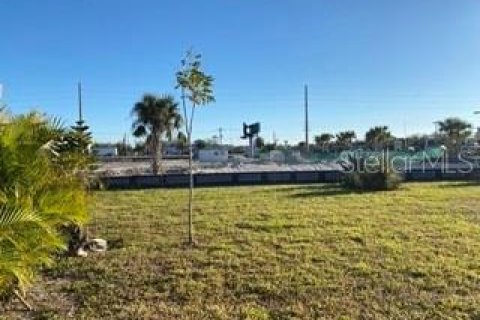 Villa ou maison à vendre à Port Charlotte, Floride: 2 chambres, 85.28 m2 № 1813014 - photo 27