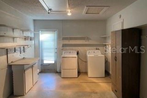 Villa ou maison à vendre à Port Charlotte, Floride: 2 chambres, 85.28 m2 № 1813014 - photo 9