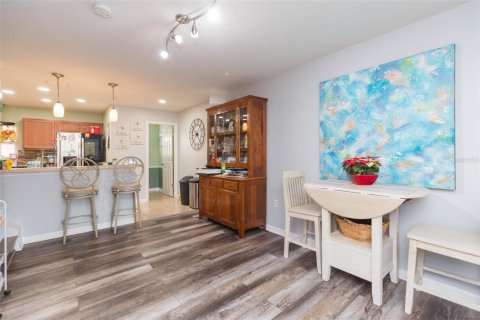 Condo in Lakewood Ranch, Florida, 2 bedrooms  № 1917627 - photo 6