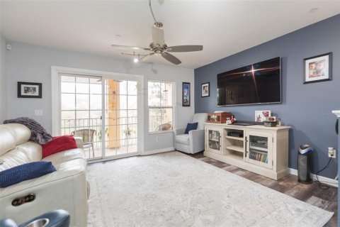 Condo in Lakewood Ranch, Florida, 2 bedrooms  № 1917627 - photo 1