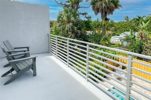 Touwnhouse à vendre à Fort Lauderdale, Floride: 3 chambres, 195.84 m2 № 2083287 - photo 25