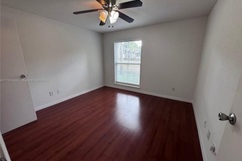 Condo in Coral Springs, Florida, 2 bedrooms  № 1697881 - photo 21