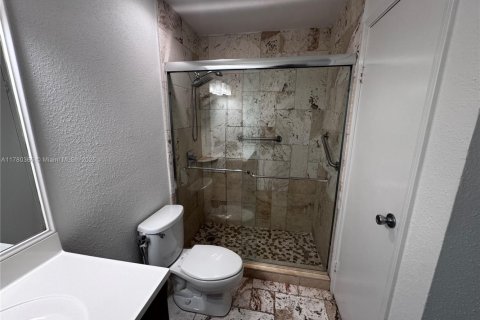 Купить кондоминиум в Корал-Спрингс, Флорида 2 спальни, 92.9м2, № 1697881 - фото 26