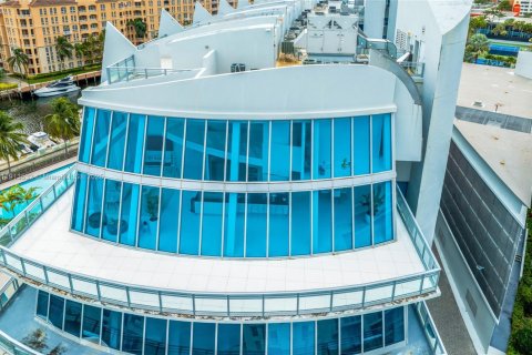 Condo in Aventura, Florida, 5 bedrooms № 1968854 - photo 3