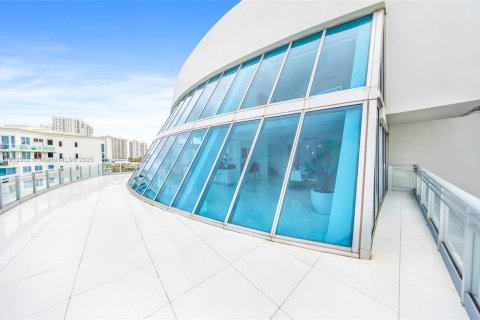 Condo in Aventura, Florida, 5 bedrooms № 1968854 - photo 9