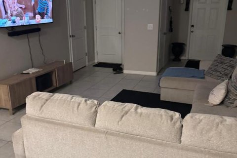 Townhouse in Riverview, Florida 3 bedrooms, 155.15 sq.m. № 2231179 - photo 3