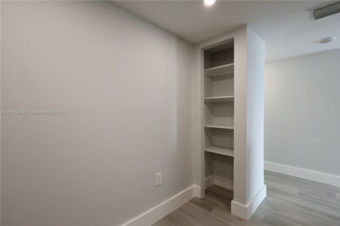 Condo in Aventura, Florida, 2 bedrooms  № 1790480 - photo 7