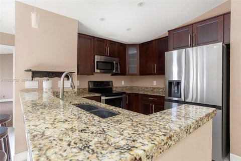 Condo in Oakland Park, Florida, 3 bedrooms  № 1992196 - photo 5