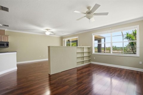 House in Spring Hill, Florida 3 bedrooms, 382.2 sq.m. № 2141018 - photo 20