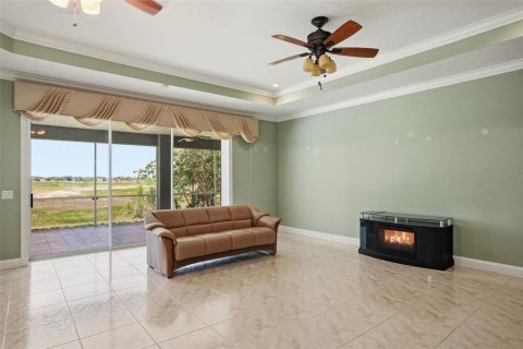 House in Spring Hill, Florida 3 bedrooms, 382.2 sq.m. № 2141018 - photo 26