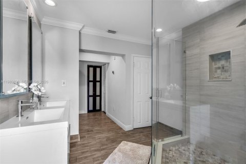 Купить виллу или дом в Майами, Флорида 4 спальни, 309.64м2, № 2048765 - фото 23