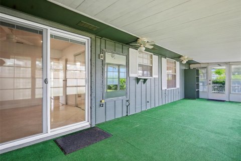 Duplex in New Smyrna Beach, Florida 2 bedrooms, 126.81 sq.m. № 1781136 - photo 27