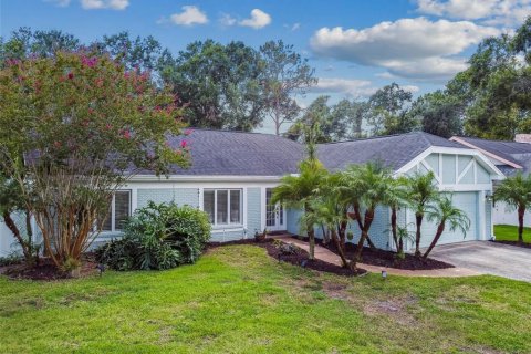 Casa en venta en Tampa, Florida, 3 dormitorios, 159.33 m2 № 1893840 - foto 2