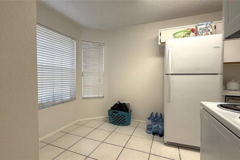 Townhouse in Orlando, Florida 2 bedrooms, 101.45 sq.m. № 1885834 - photo 12